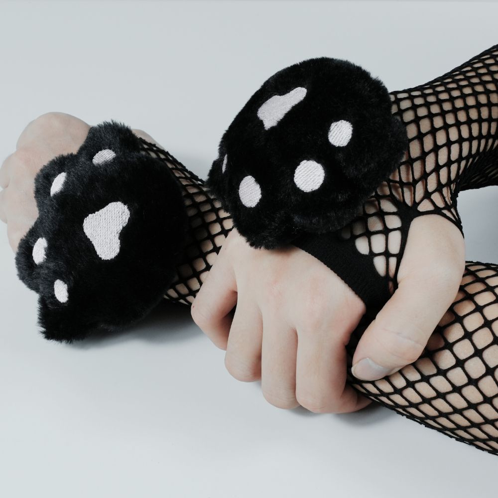 Black cat paw plushie fishnet fingerless gloves