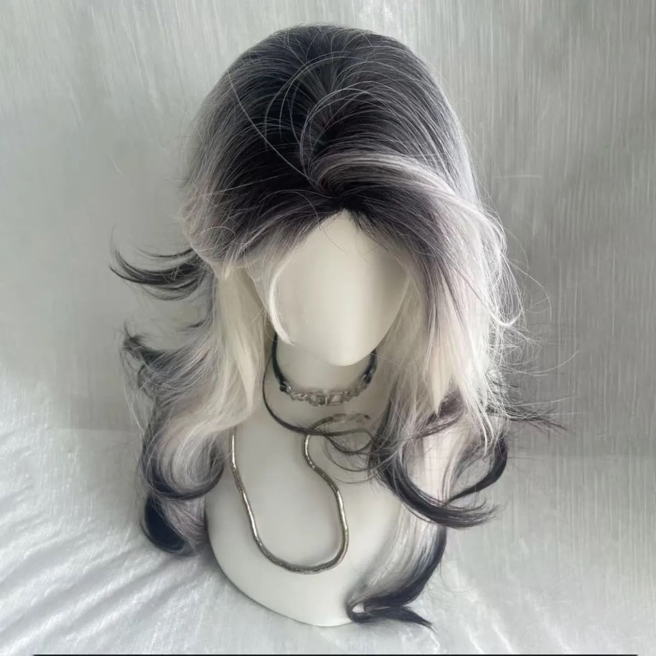 Femboy black and white gradient body wave wig top