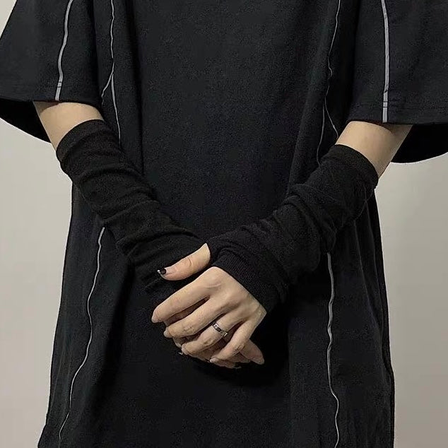 Femboy in black arm warmers