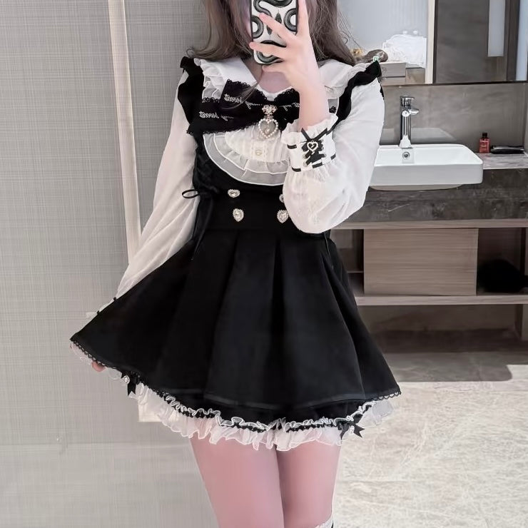 Femboy wear a jirai kei black dress set