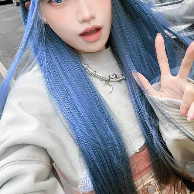 Femboy wear femboy ash blue long straight wig with bangs front