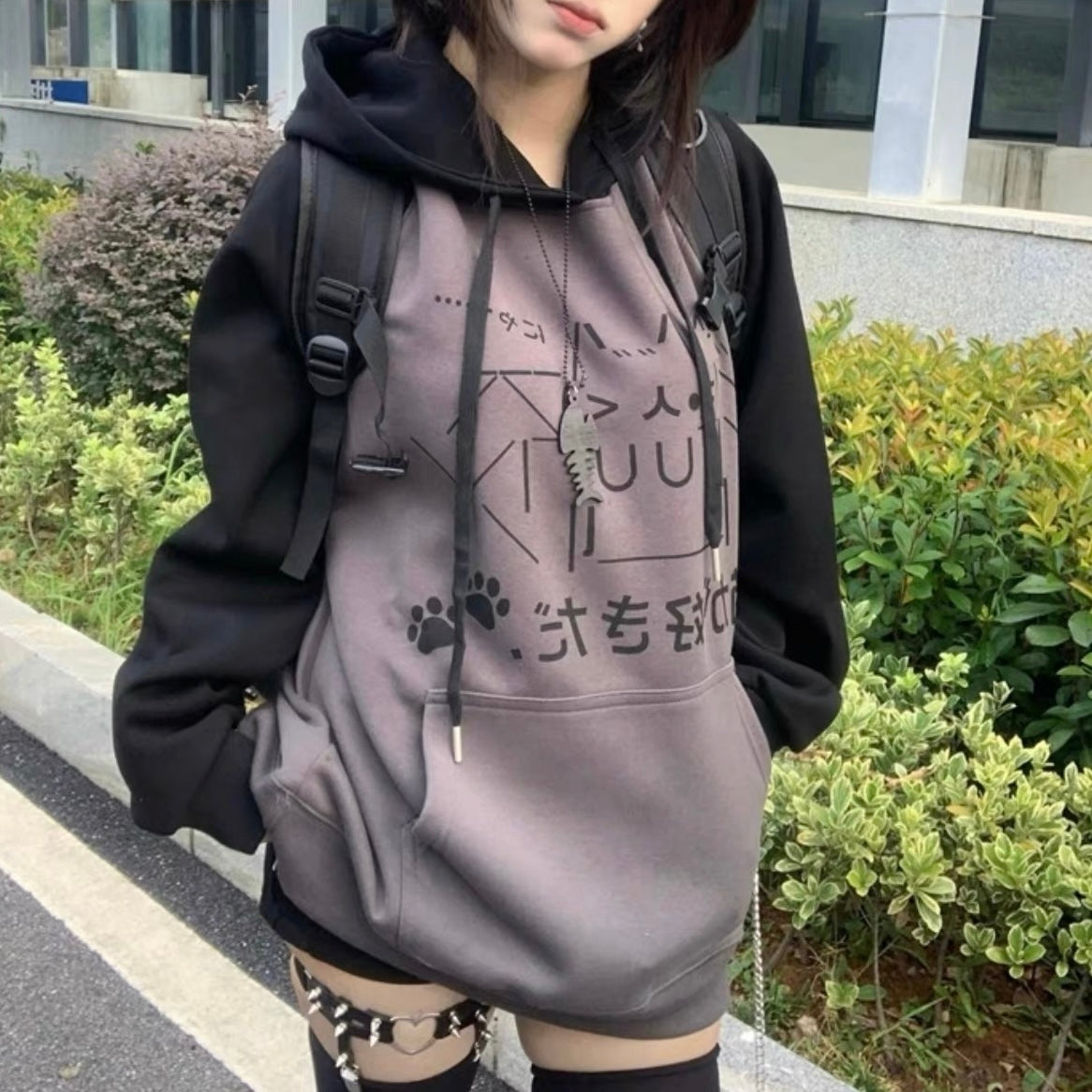 Kawaii ketty print hoodie detail