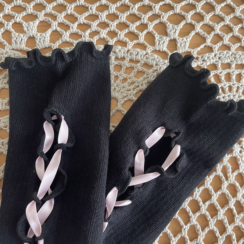 Lace Fingerless Gloves - Femboy Fashion