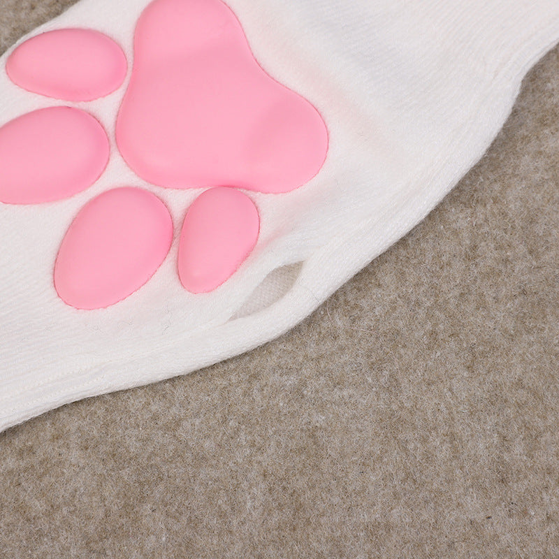 White 3D Cat Paw Knitted Gloves Detail - Femboy Fashion