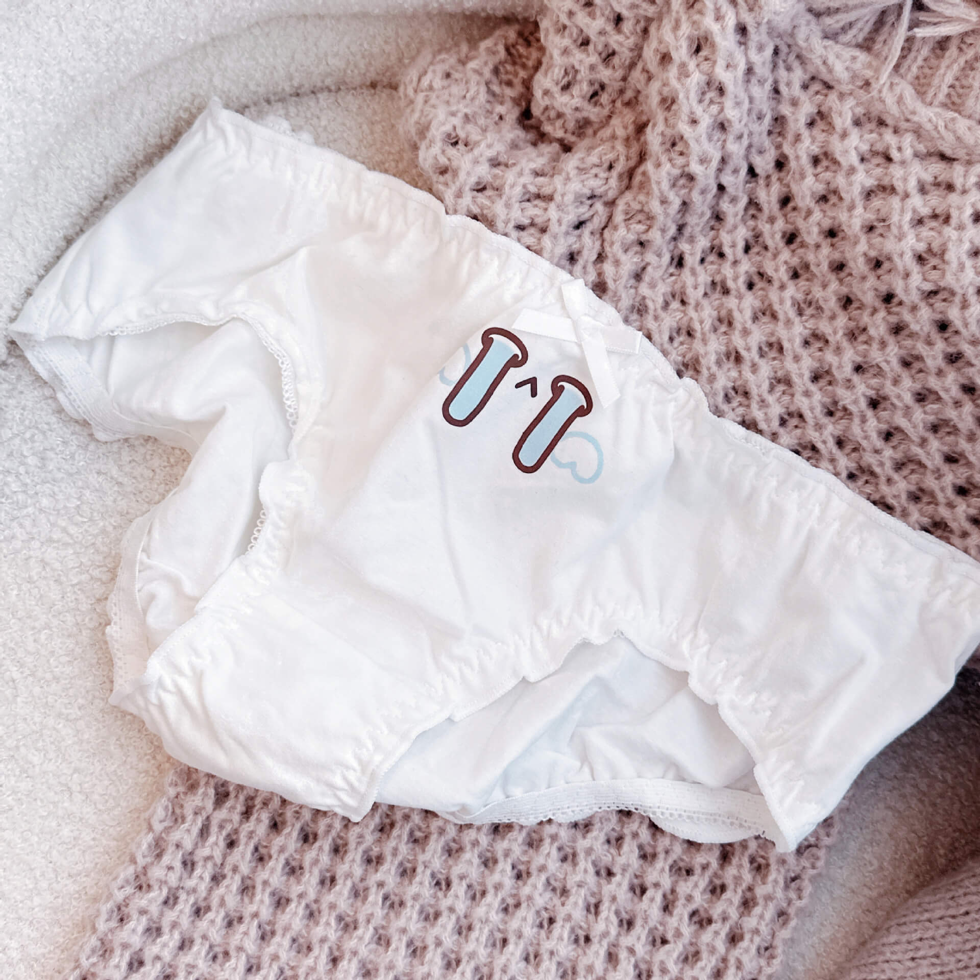 Cute kaomoji panties for femboy