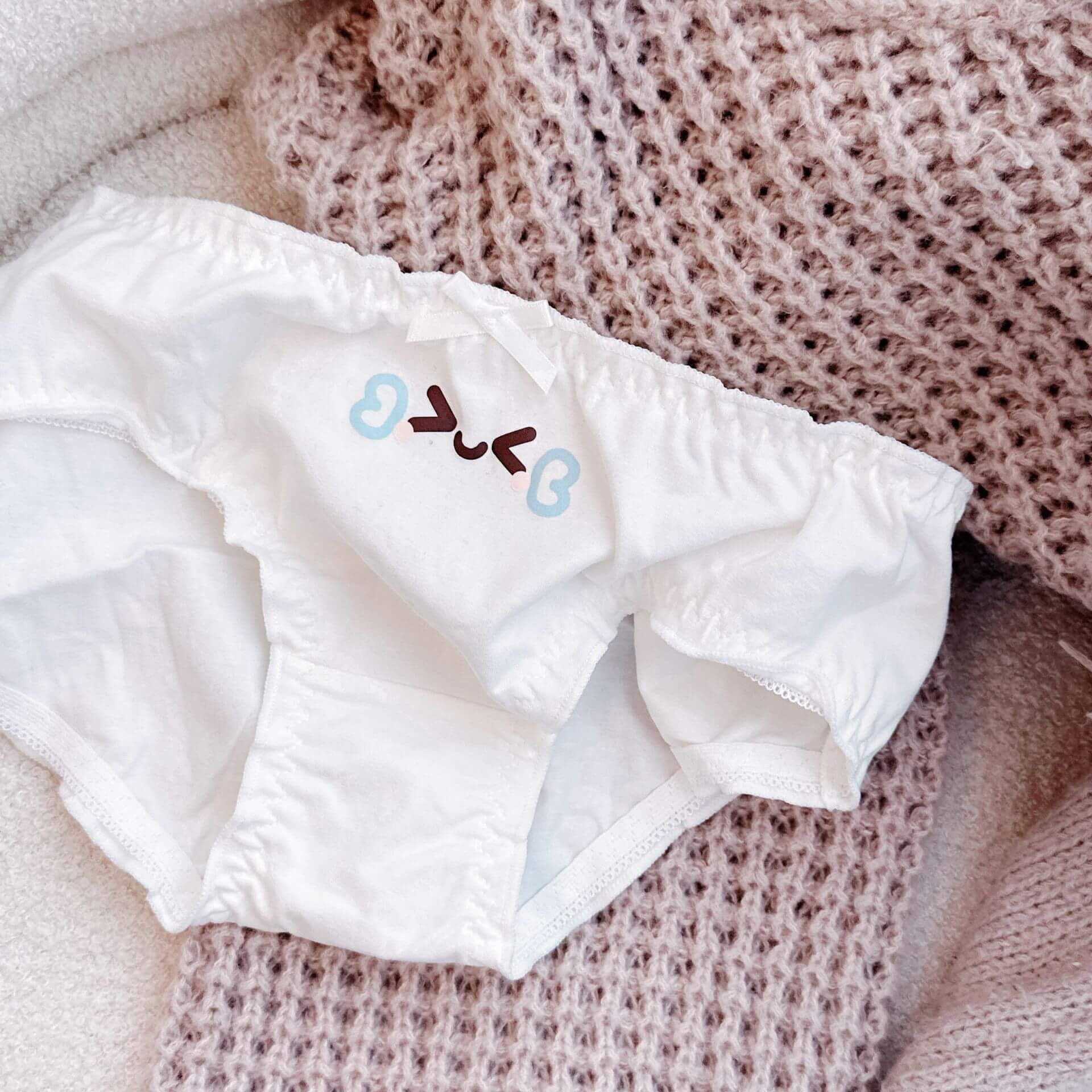 Cute kaomoji panties for femboy