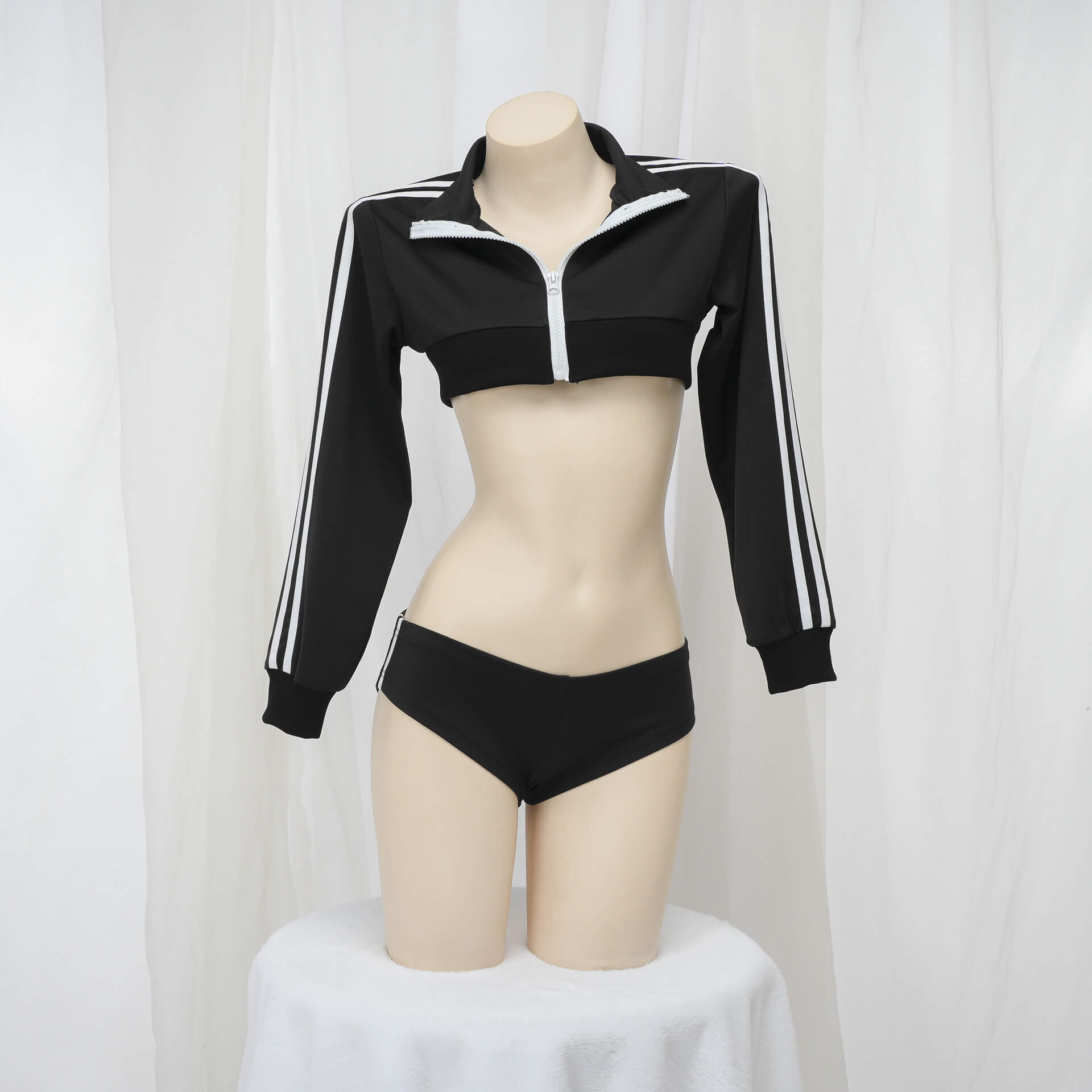 Femboy sexy sport crop top and short black set