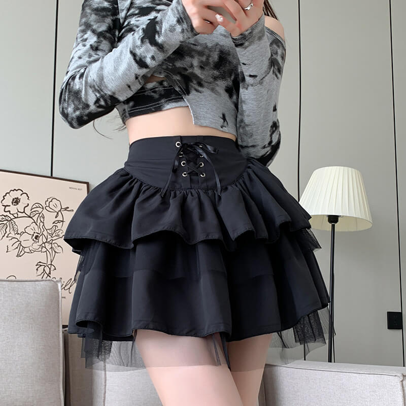 Femboy wear black lace layered skirt