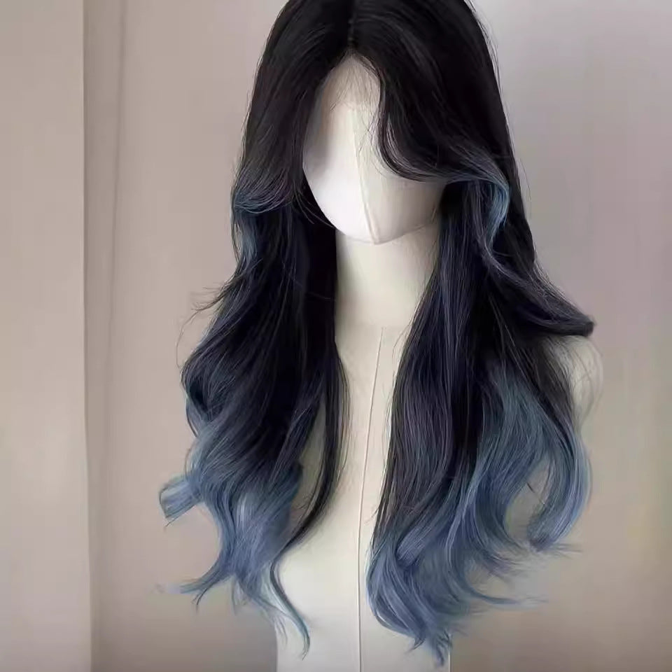 Femboy wear femboy ash blue highlight body wave wig front