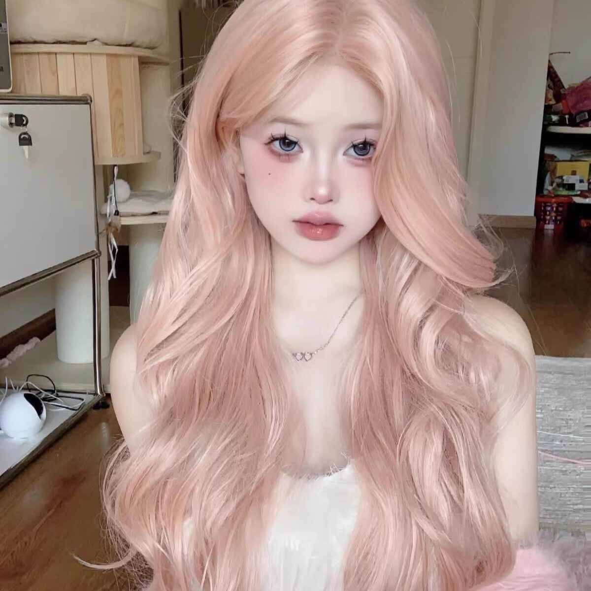 Femboy wear femboy pink blonde body wave wig with bangs front