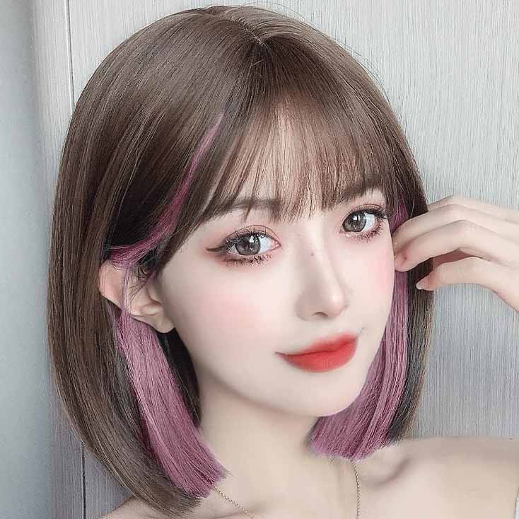 Femboy wear femboy pink highlight light brown bob wig side