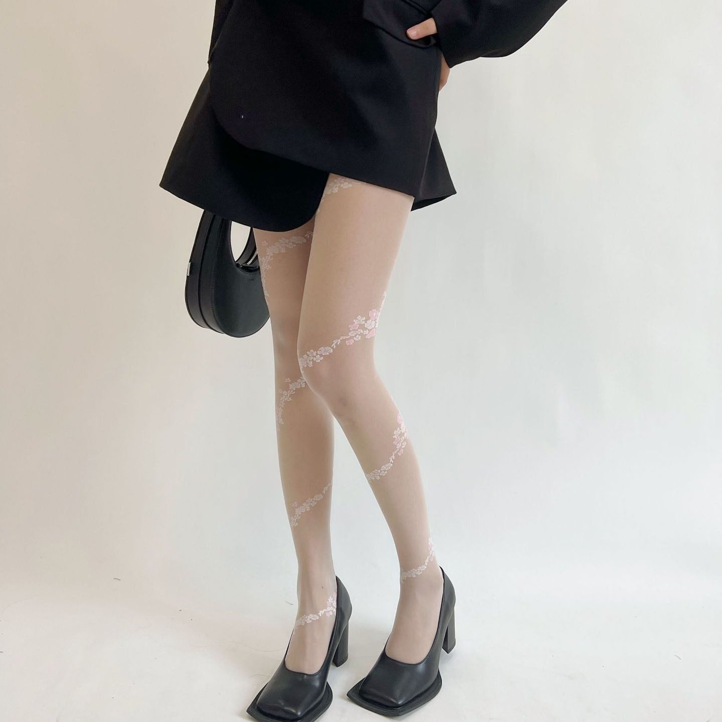 Femboy wear sexy floral sheer pantyhose femboy detail