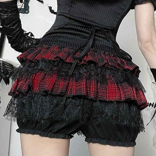 Gothic black and red skirt details
