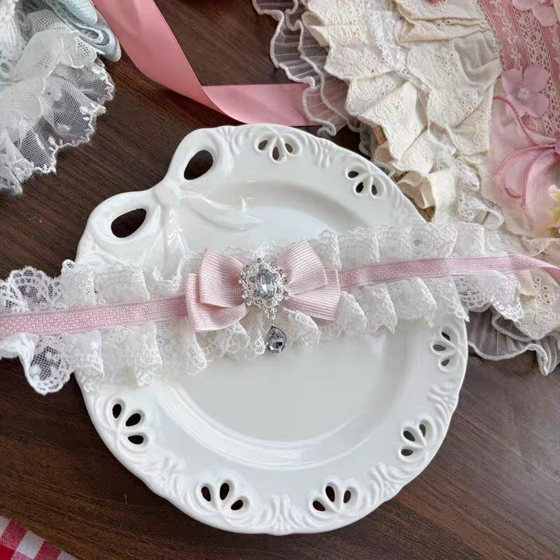 White lace lolita choker with pink bow details