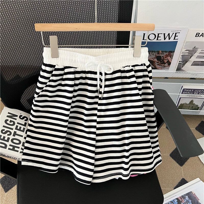 Short Sleeve Black And White Striped Short